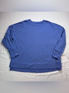 Time and Tru Blue Crewneck Sweatshirt